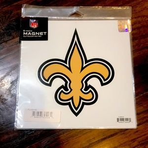 New 8” Saints Magnet
